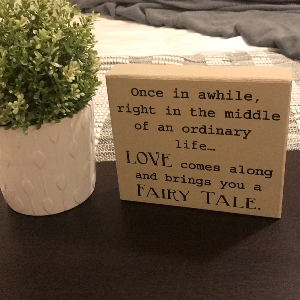 Love quote display block